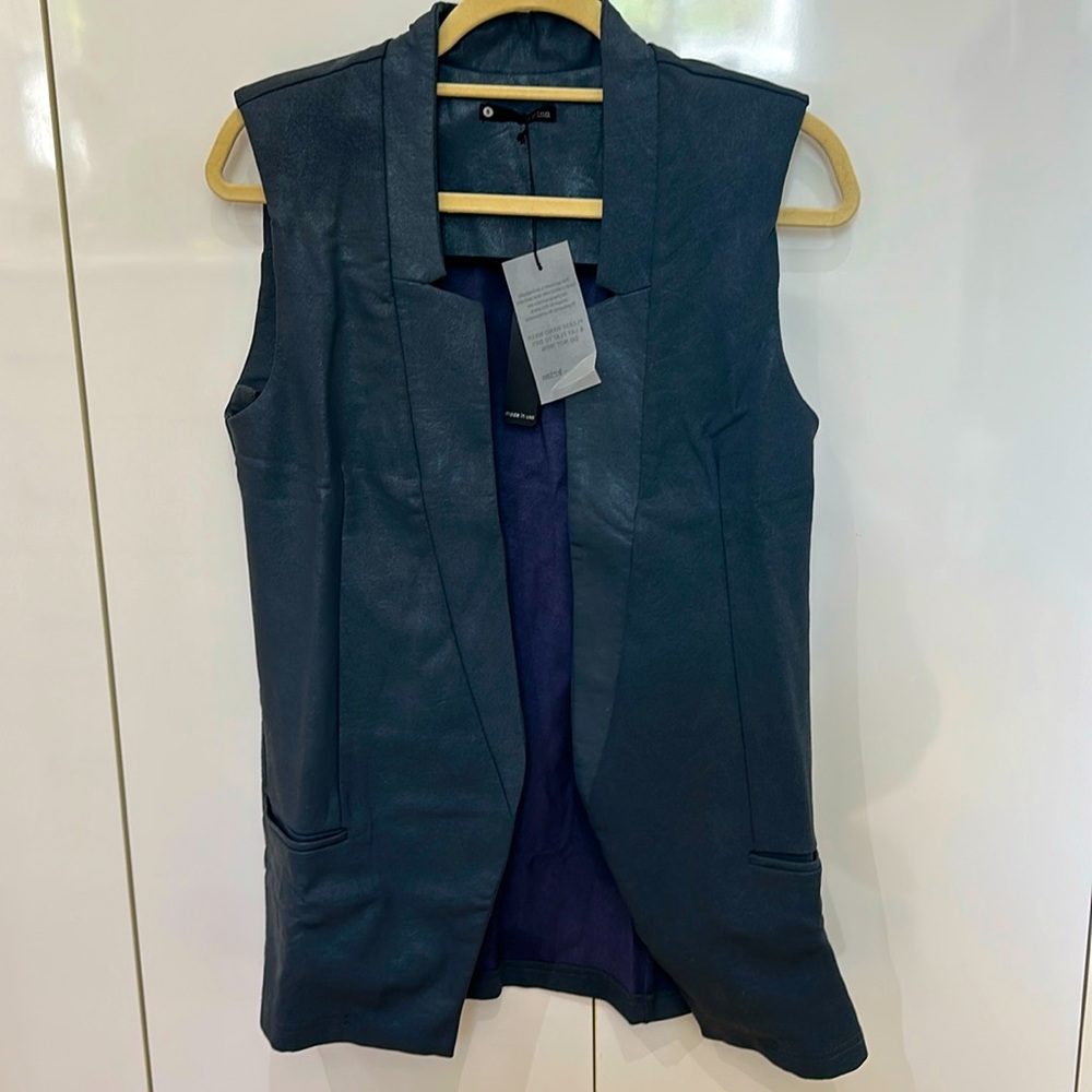 Krisa steel Blue Pleather Vest NWT size‎ small